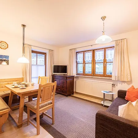 Apartment Waldblick - Freundlich Eingerichtete *